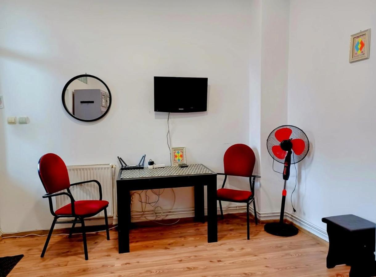 Brasov Central Studio Kültér fotó