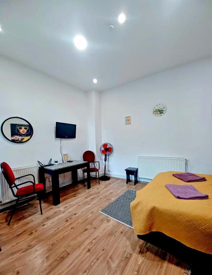 Brasov Central Studio Kültér fotó
